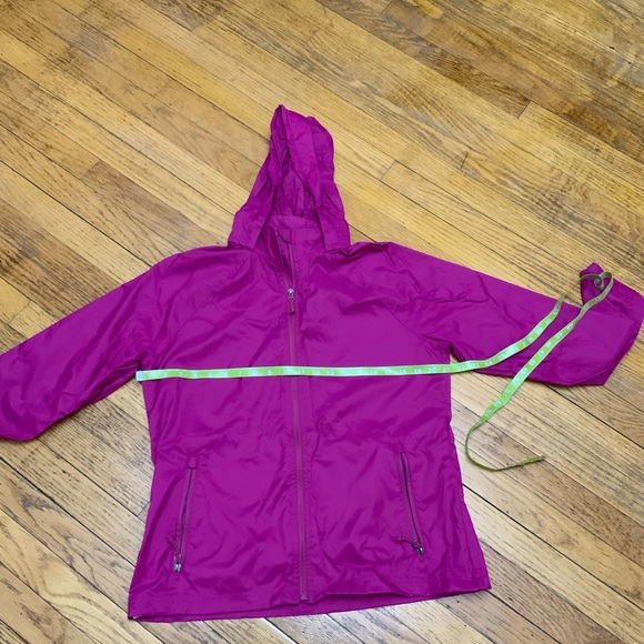 L.L. Bean - Picture 2 of 7